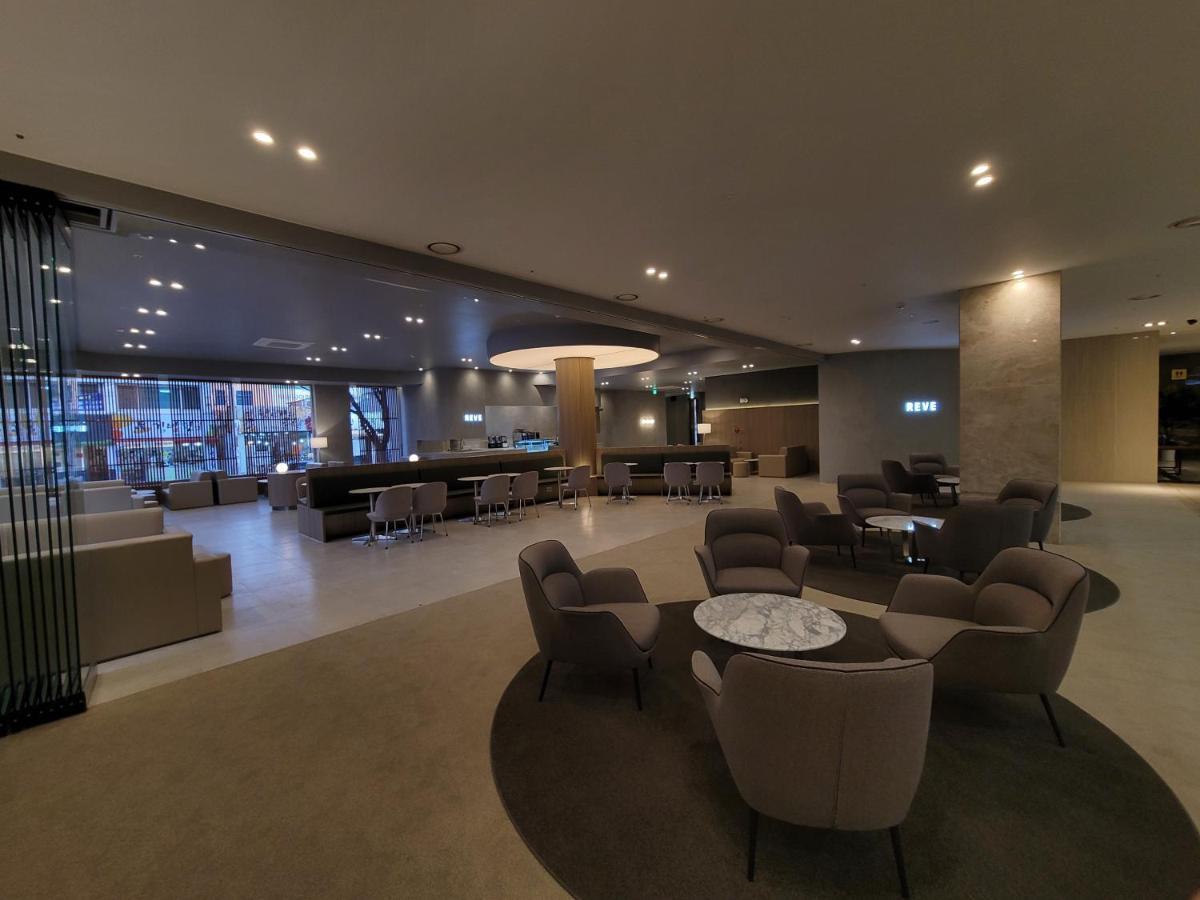 Queenvell Hotel Тегу Екстер'єр фото